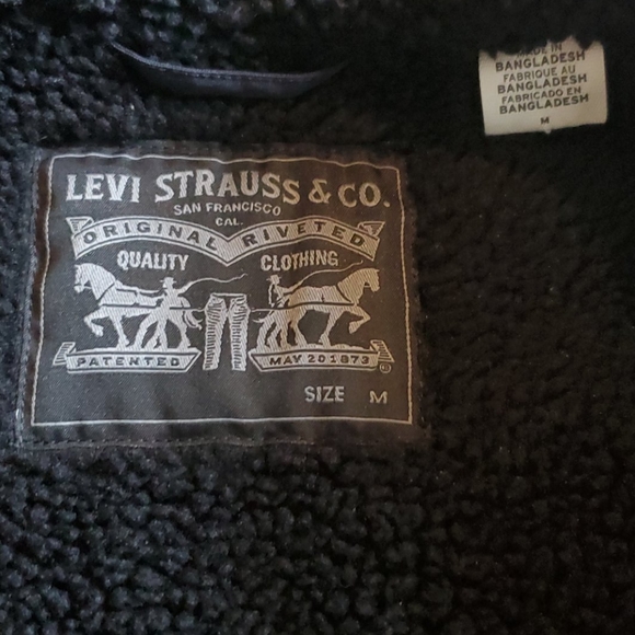 COPY - Levi's jacket - Picture 3 of 5